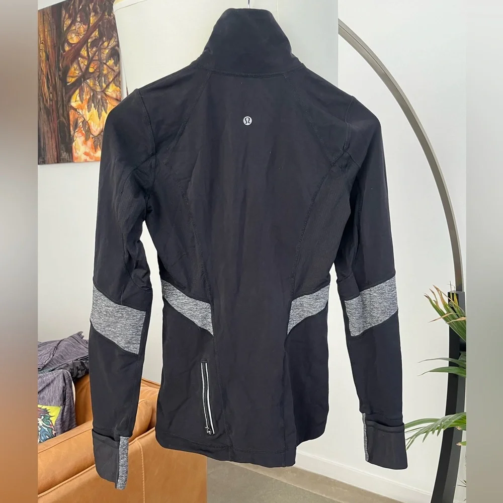 Lululemon Run: Distance Pullover - Picture 4 of 6